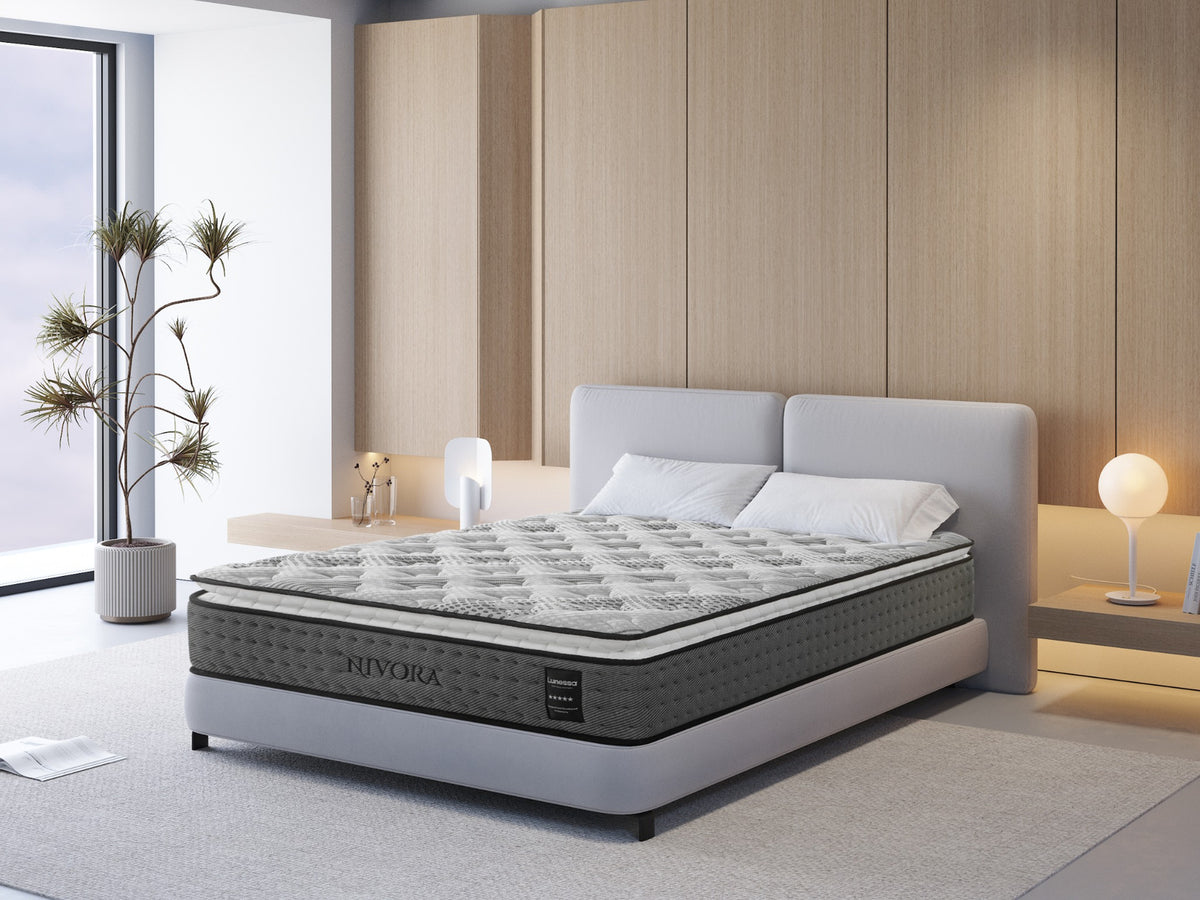 Digital erstelltes Lifestyle-Bild: Lunessa Nivora Hybridmatratze in einem Schlafzimmer